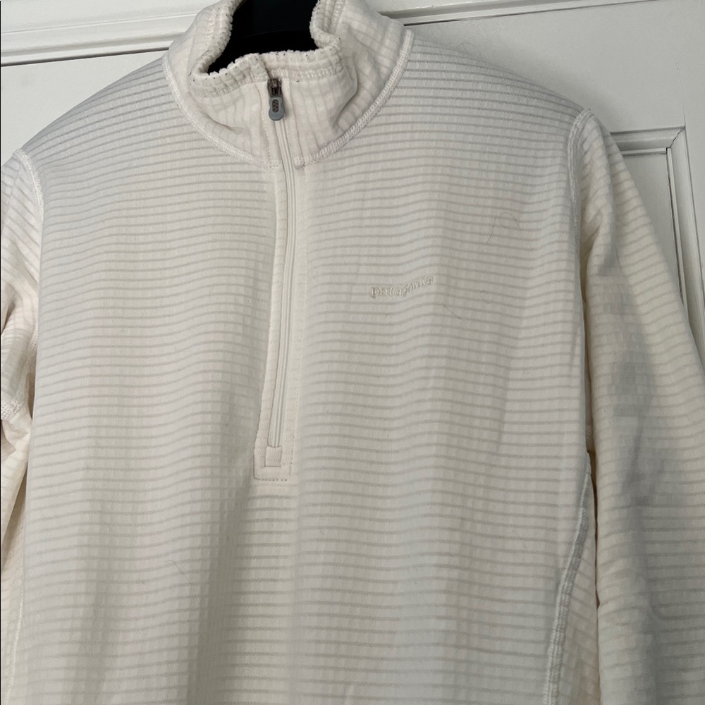 Patagonia Cream Half-Zip Fleece Pullover